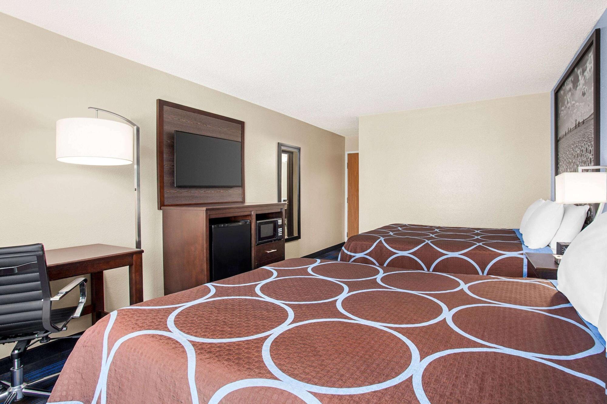 Super 8 By Wyndham Lenexa Overland Park Area/Mall Area Buitenkant foto